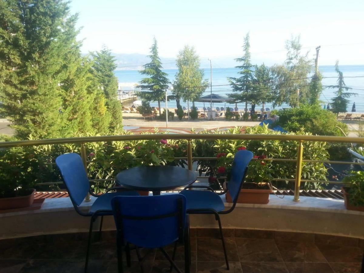 Hotel Saint Marena Pogradec Kültér fotó